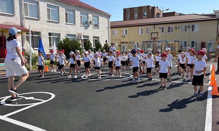 Фотография к материалу «День физкультурника»