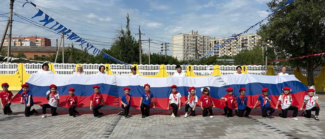 Фотография к материалу «Торжественный парад »