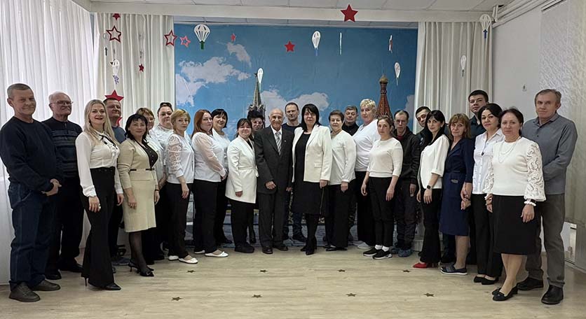 Фотография к материалу «Коллектив детского  сада и его воспитанники поздравляют всех мужчин с  23 Февраля!»